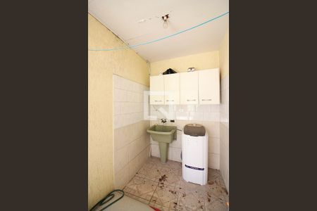 Casa à venda com 200m², 4 quartos e 2 vagasLavanderia