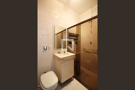 Casa à venda com 200m², 4 quartos e 2 vagasBanheiro Social