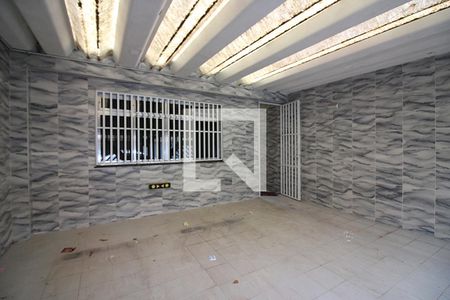 Casa à venda com 200m², 4 quartos e 2 vagasGaragem