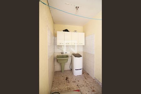 Casa à venda com 200m², 4 quartos e 2 vagasLavanderia