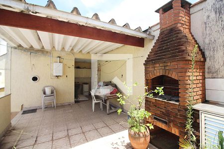 Casa à venda com 200m², 4 quartos e 2 vagasQuintal e Churrasqueira 