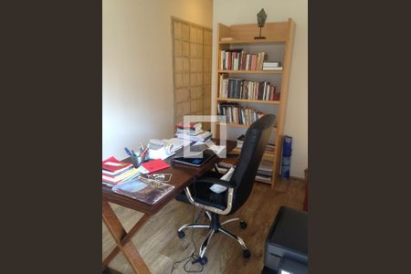 Apartamento para alugar com 3 quartos, 220m² em Perdizes, São Paulo