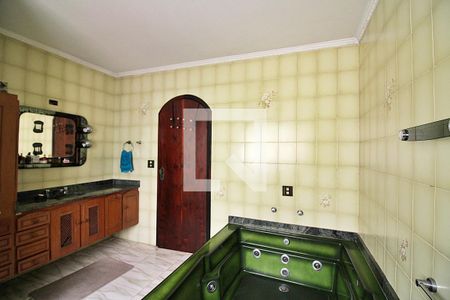 Casa à venda com 350m², 4 quartos e 2 vagasBanheiro do Quarto 1 - Suíte