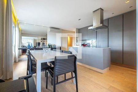 Cozinha de apartamento para alugar com 1 quarto, 88m² em Paraíso, São Paulo