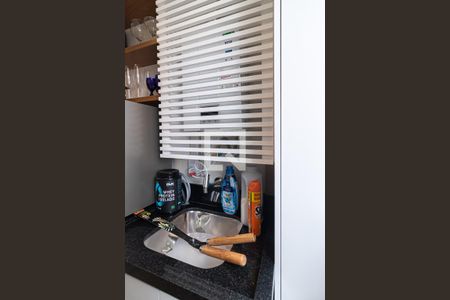 Apartamento à venda com 77m², 2 quartos e 2 vagas Apartamento à venda com 77m², 2 quartos e 2 vagasÁrea de Serviço