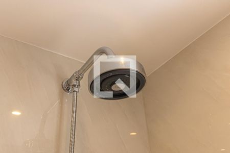 Apartamento à venda com 77m², 2 quartos e 2 vagas Apartamento à venda com 77m², 2 quartos e 2 vagasBanheiro do Quarto 1