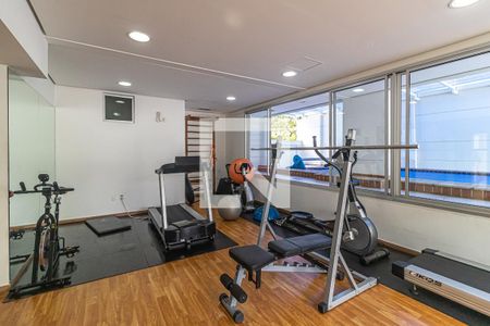 Apartamento à venda com 77m², 2 quartos e 2 vagas Apartamento à venda com 77m², 2 quartos e 2 vagasÁrea comum - Academia