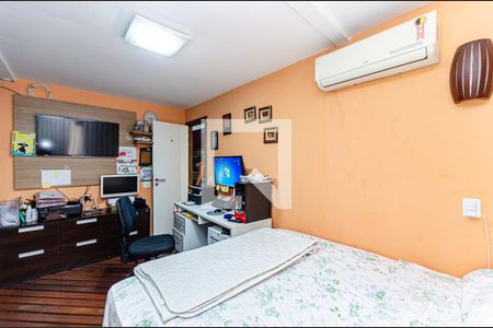 Suite 1 de casa de condomínio para alugar com 5 quartos, 470m² em Itaipu, Niterói