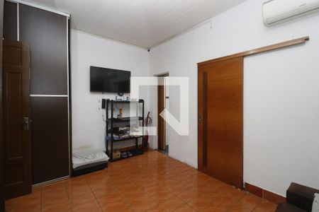 Casa à venda com 150m², 3 quartos e 2 vagasQuarto 2 - Suíte