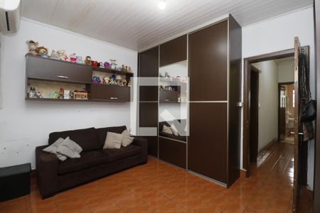 Casa à venda com 150m², 3 quartos e 2 vagasQuarto 2 - Suíte