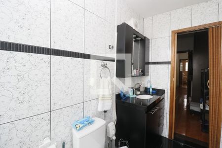 Casa à venda com 150m², 3 quartos e 2 vagasBanheiro da Suíte