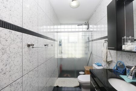 Casa à venda com 150m², 3 quartos e 2 vagasBanheiro da Suíte