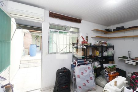 Casa à venda com 150m², 3 quartos e 2 vagasDispensa