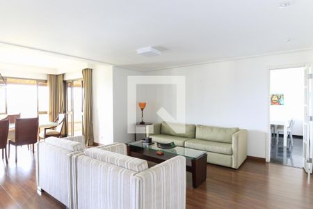 Sala de apartamento para alugar com 4 quartos, 203m² em Parque Residencial Aquarius, São José dos Campos