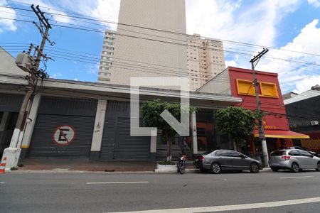 Apartamento para alugar com 84m², 2 quartos e 1 vagaFachada