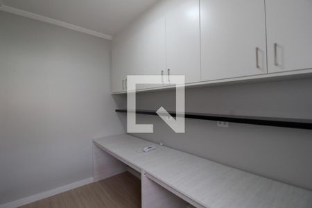Casa de condomínio para alugar com 110m², 3 quartos e 3 vagasEscritório