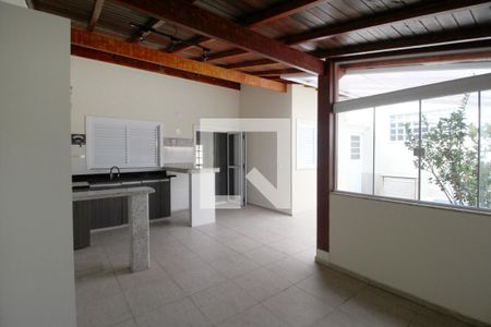 Casa de condomínio para alugar com 110m², 3 quartos e 3 vagasCozinha