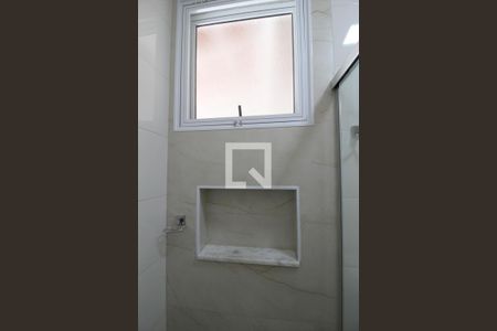 Casa de condomínio para alugar com 110m², 3 quartos e 3 vagasBanheiro da Suíte