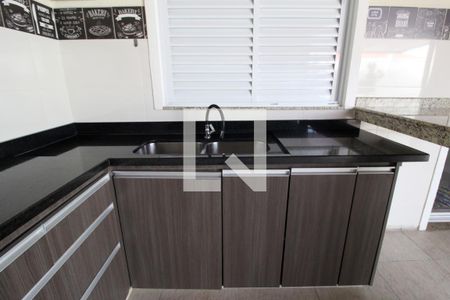 Casa de condomínio para alugar com 110m², 3 quartos e 3 vagasCozinha