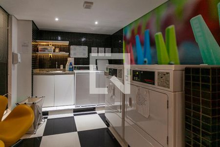 Area comum - lavanderia de apartamento para alugar com 1 quarto, 43m² em Perdizes, São Paulo