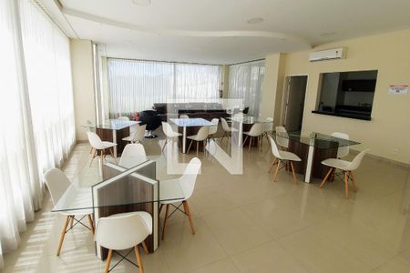 Apartamento para alugar com 80m², 3 quartos e 2 vagasÁrea comum - Salão de festas