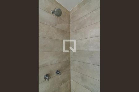 Banheiro de apartamento para alugar com 2 quartos, 85m² em Pinheiros, São Paulo