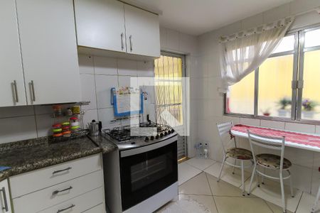 Casa à venda com 123m², 3 quartos e 2 vagasCozinha