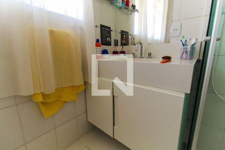 Casa à venda com 123m², 3 quartos e 2 vagasBanheiro Social