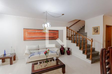Sala de casa à venda com 8 quartos, 400m² em Santa Teresinha, Santo André