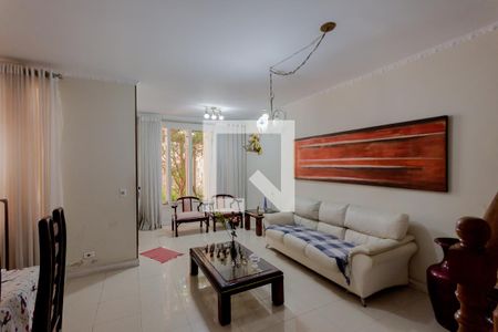 Sala de casa à venda com 8 quartos, 400m² em Santa Teresinha, Santo André