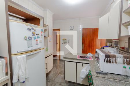 Casa à venda com 400m², 8 quartos e 5 vagasCozinha