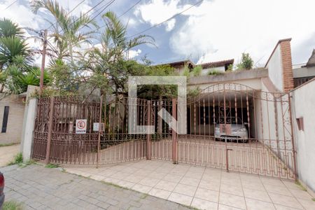 Casa à venda com 400m², 8 quartos e 5 vagasFachada
