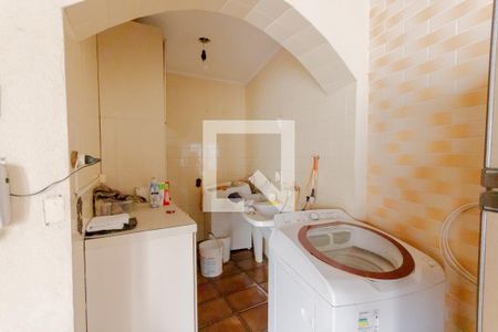Casa à venda com 400m², 8 quartos e 5 vagasÁrea de Serviço