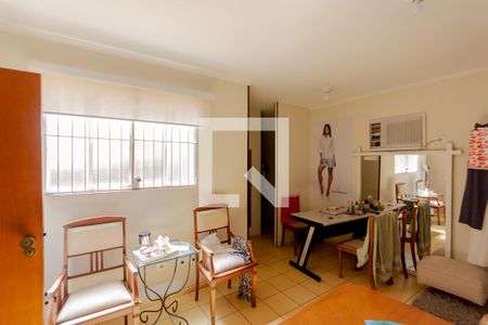 Casa à venda com 400m², 8 quartos e 5 vagasEscritório