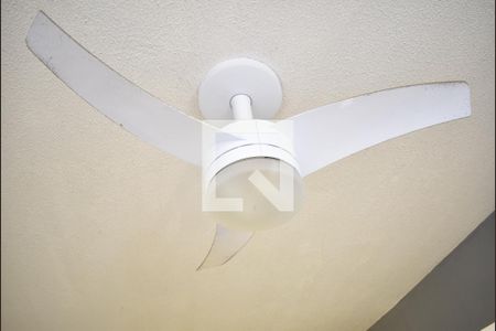 Sala - Ventilador de Teto de apartamento para alugar com 2 quartos, 45m² em Campo Grande, Rio de Janeiro