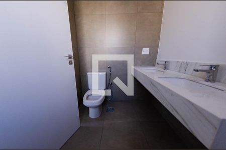 Apartamento à venda com 141m², 4 quartos e sem vaga Apartamento à venda com 141m², 4 quartos e sem vagaBanheiro suíte 2