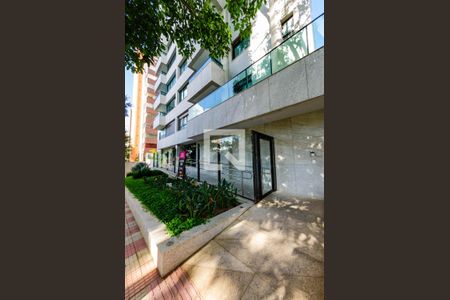 Apartamento à venda com 141m², 4 quartos e sem vaga Apartamento à venda com 141m², 4 quartos e sem vagaFachada