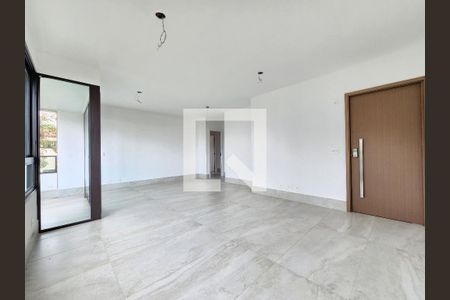 Apartamento à venda com 141m², 4 quartos e 4 vagas Apartamento à venda com 141m², 4 quartos e 4 vagasSala