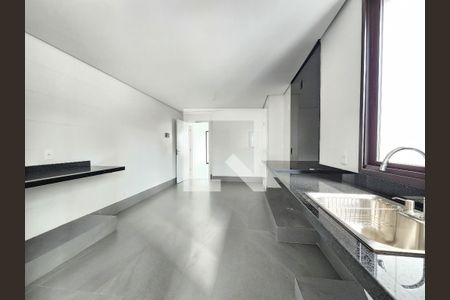 Apartamento à venda com 141m², 4 quartos e 4 vagas Apartamento à venda com 141m², 4 quartos e 4 vagasCozinha