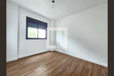 Apartamento à venda com 141m², 4 quartos e 4 vagas Apartamento à venda com 141m², 4 quartos e 4 vagasSuíte 2