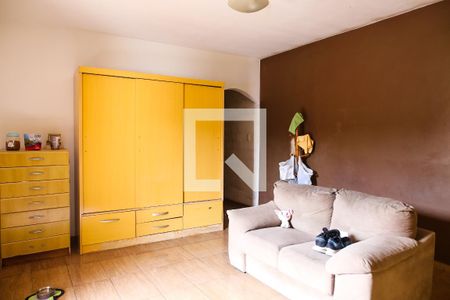 Casa à venda com 180m², 4 quartos e 4 vagas Casa à venda com 180m², 4 quartos e 4 vagasQuarto 3