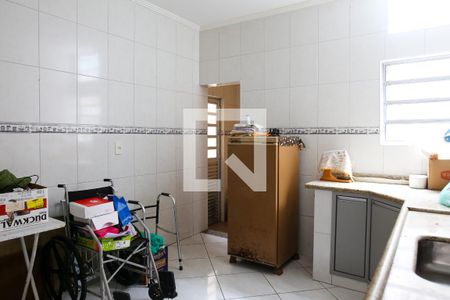 Casa à venda com 180m², 4 quartos e 4 vagas Casa à venda com 180m², 4 quartos e 4 vagasCozinha