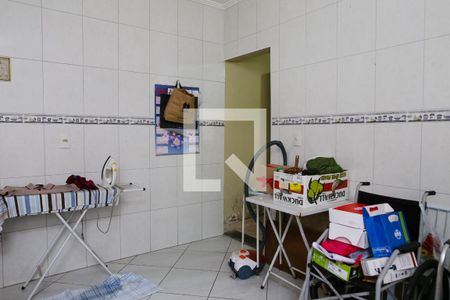 Casa à venda com 180m², 4 quartos e 4 vagas Casa à venda com 180m², 4 quartos e 4 vagasCozinha