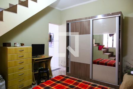 Casa à venda com 180m², 4 quartos e 4 vagas Casa à venda com 180m², 4 quartos e 4 vagasQuarto de Serviço