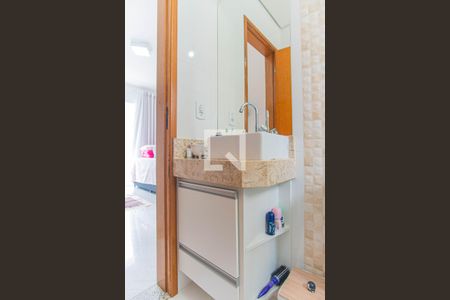 Apartamento à venda com 116m², 2 quartos e 2 vagas Apartamento à venda com 116m², 2 quartos e 2 vagasBanheiro