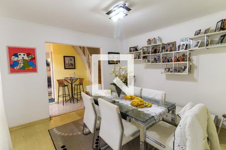 Casa à venda com 3 quartos, 200m² em Belenzinho, São Paulo