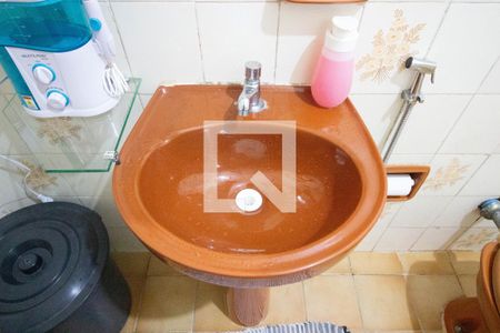 Casa à venda com 172m², 3 quartos e 2 vagasBanheiro da Suíte