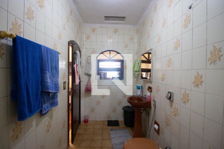 Casa à venda com 172m², 3 quartos e 2 vagasBanheiro da Suíte