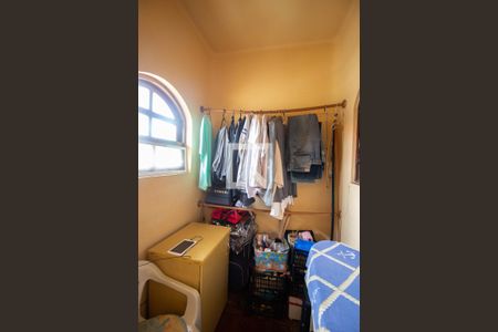 Casa à venda com 172m², 3 quartos e 2 vagasCloset