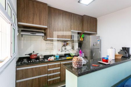 Casa à venda com 65m², 2 quartos e sem vaga Casa à venda com 65m², 2 quartos e sem vagaCozinha